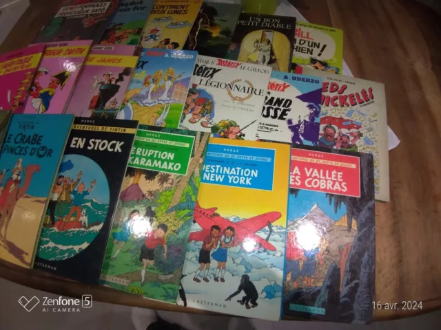 Lot 19 BD Bandes Dessinées Tintin / Astérix /Pieds Nickeles..Etc/ Bon état