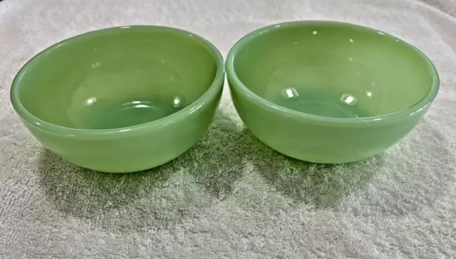 Vintage (2) Peice Fire King Jadeite Green Glass Bowls 5" - Nice!