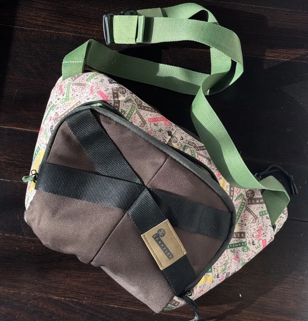 CRUMPLER THE WESTERN Lawn Messenger Bag Red/Blue Unisex With