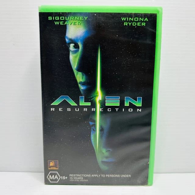 ALIEN RESURRECTION VHS Tape Science Fiction Action Movie Sigourney ...
