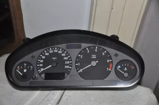 BMW OEM 62118360492 USED EURO Instrument Cluster VDO 110.008.645 7 m42 From: e36