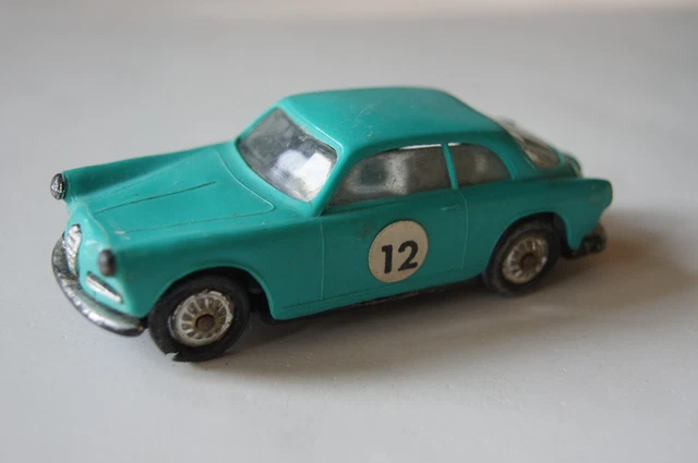 Norev Alfa Romeo Giulietta Sprint 1300 Rouge - Échelle 1:43 - Collection Dinky Toys - Occasion