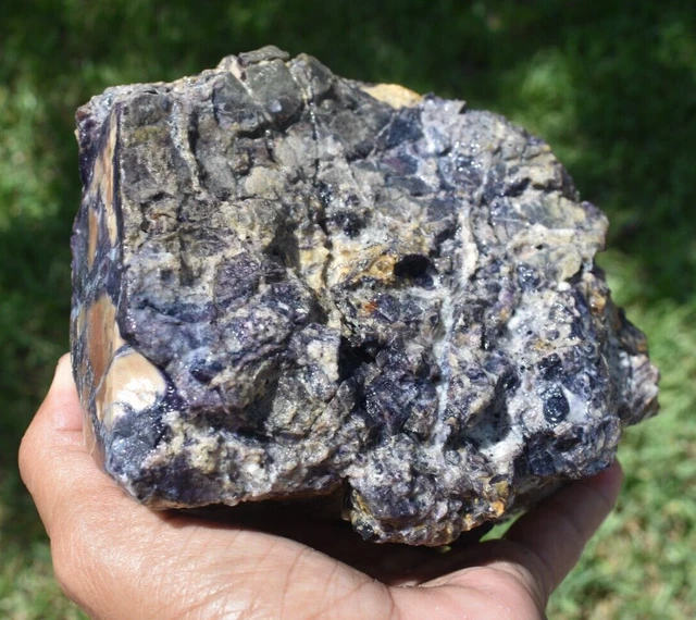 3.90 LB  TIFFANY STONE Rough , Bertrandite, Fluorite (BVC) 2