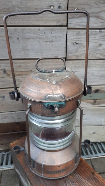 alte Metall positions Schiffs Boots lampe Leuchte Laterne Ankerlicht  Kupfer