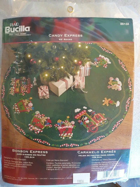 BUCILLA FELT TREE Skirt Kit Candy Bonbon Express 86158 New Sealed Train