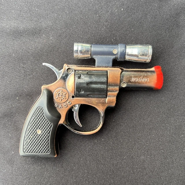 VTG NOVELTY GUN Lighter Baoch Pistol with Sight Butane Vintage 19.39