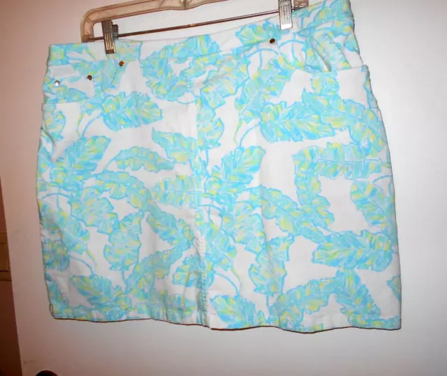 HEARTS OF PALM Women's Stretch Skort Worn a few times size 18 aqua floral print