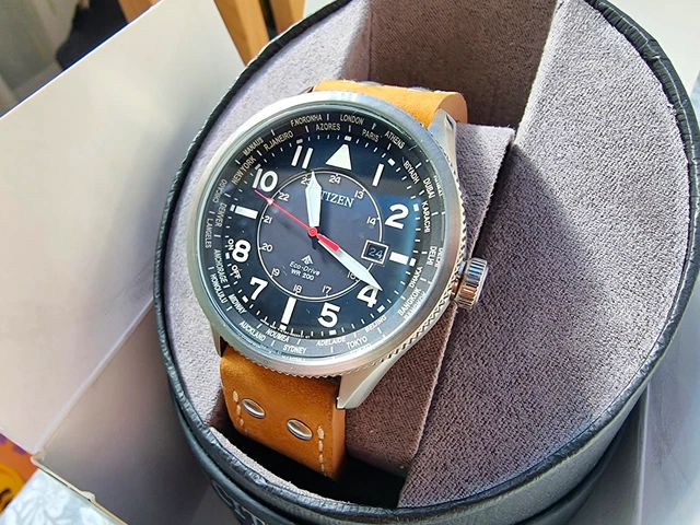 佐*力様 希少廃盤CITIZEN Eco-Drive Uー200 ワールドタイム Citizen