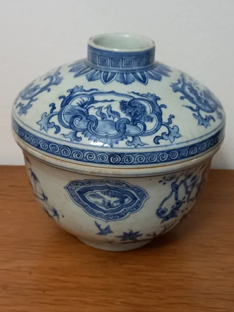 Superbe pot couvert bleu et blanc chinois chinese porcelain