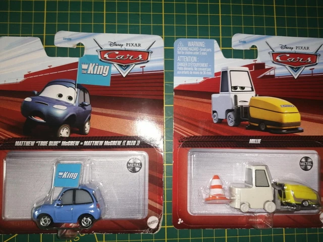 lot de 2 voitures cars disney pixar metal mattel 1/55  rare
