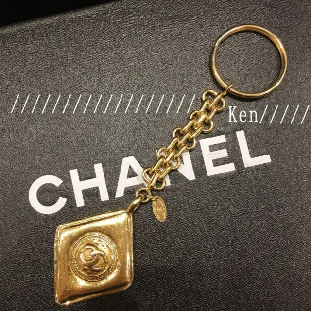 CHANEL COCO GOLD Key ring chain holder Bag Charm AUTH CC Vintage