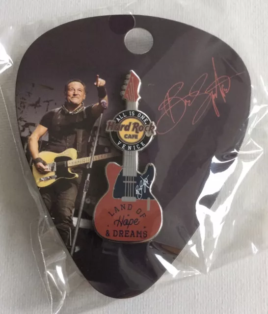 Hard Rock Cafe Venice 🇮🇹 Bruce Springsteen Signature Series 36 Guitar Pin