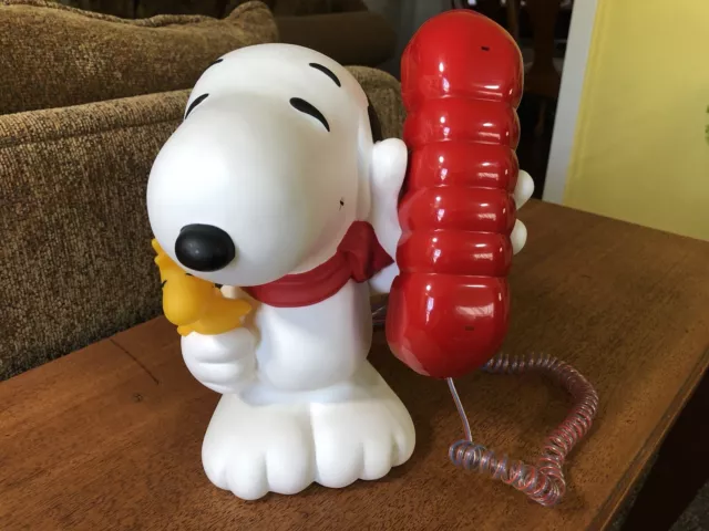 SNOOPY & WOODSTOCK Vintage Collectible ACL Push Button Phone & Coin Bank