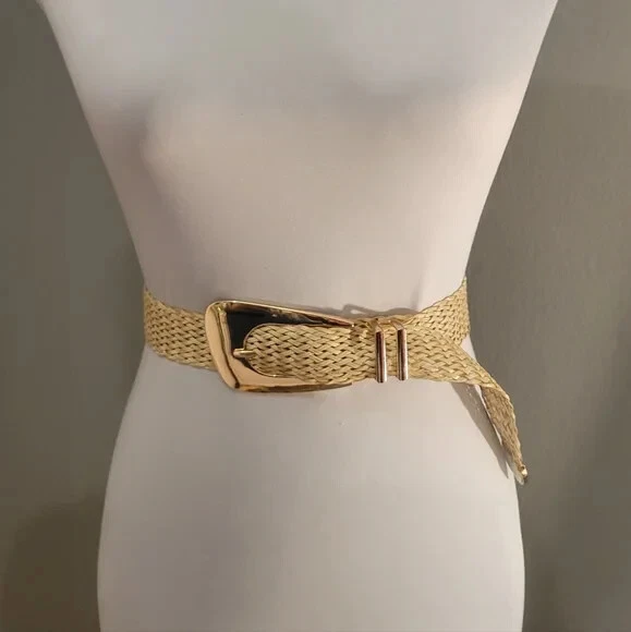 Boho straw belt with gold buckle
