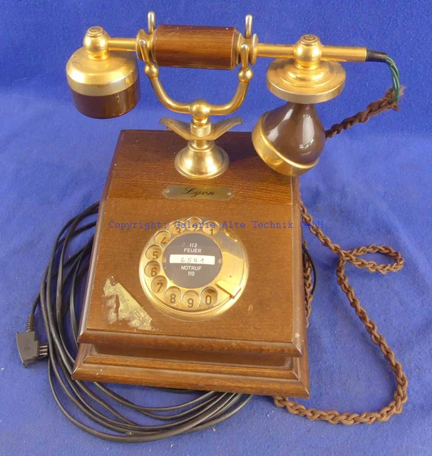 Post D Fe Ap 301 Lyon - Telefon telephone - Saml. Bad Pyrmont - 1118