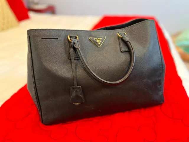 PRADA Lux Tote Large Black Leather Great Condition, Barely Used