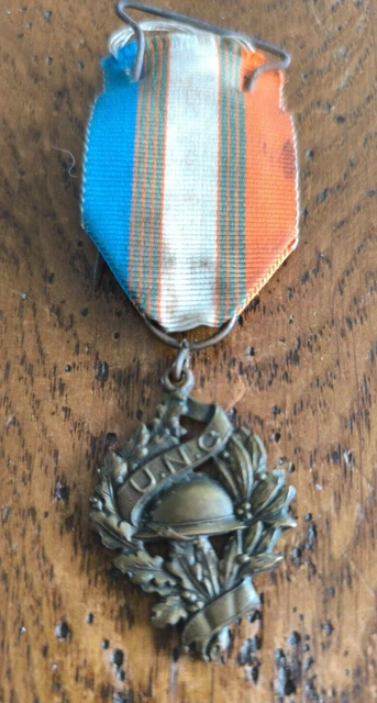 DÉCORATION - MÉDAILLE Union Nationale des Combattants UNC M.Minier module bronze EUR 24,99 - FR