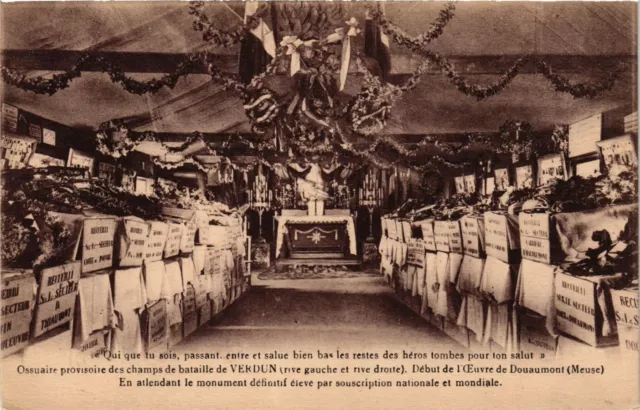 CPA AK Militaire - Bataille de Verdun - Héros Tombes (697437)