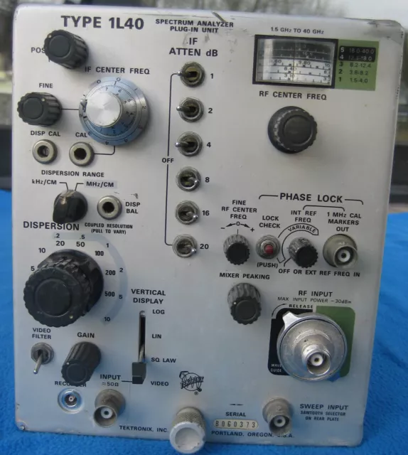 vintage Tektronix 1L40 analizzatore di spettro unità plug-in 1,5 - 40 GHz oscilloscopio