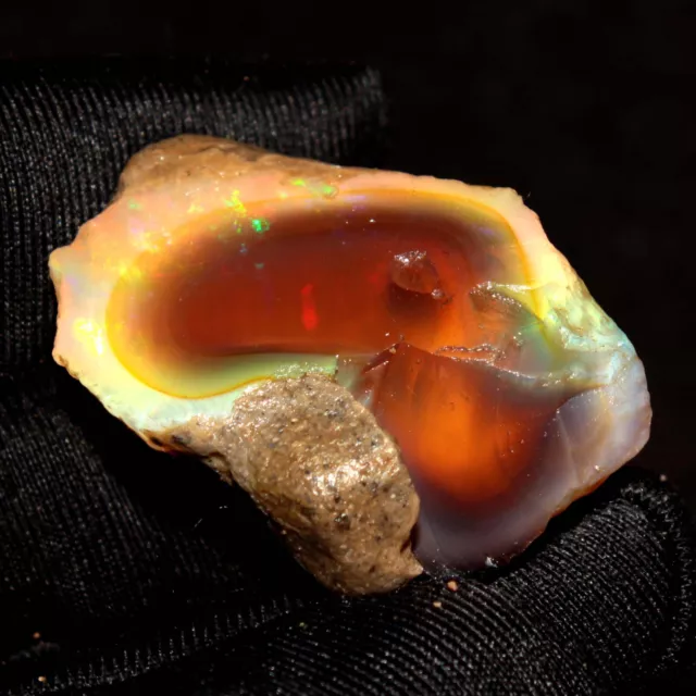 61 CT Grand Opale fire opal rough Naturel ethiopian opal raw 35x24x17MM