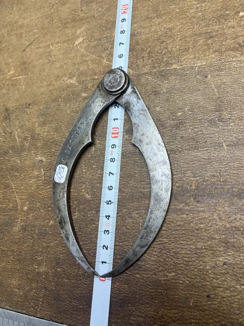 Compas d'épaisseur/outil ancien/old tool Fer