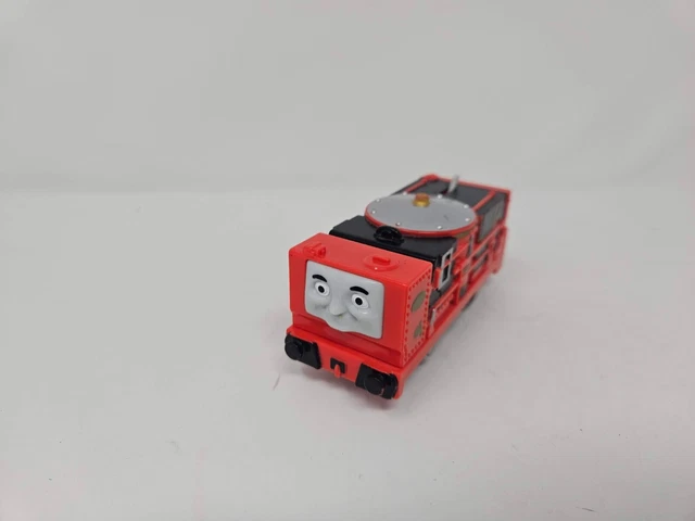 Tootally Thomas - Glynn The Adventure Begins - Trackmaster Revolution Tootally Thomas - Glynn The Adventure Begins - Trackmaster Revolution