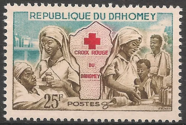 Dahomey #158 (A18) VF MNH - 1962 25fr Red Cross Nurses and Map of Dahomey