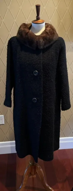 Vintage Worsted Wool Black Full Length Coat With Mink Collar. Size Small