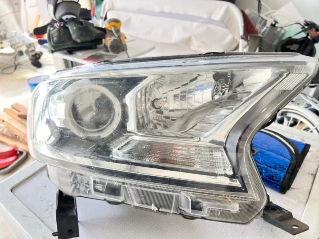 2015 ford ranger headlight