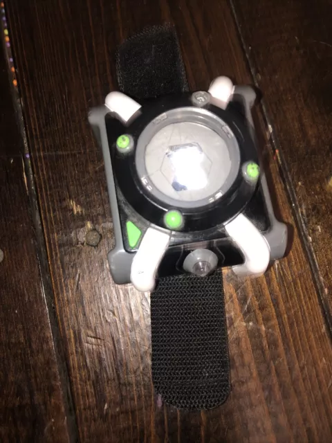 Ben 10 Deluxe Omnitrix 