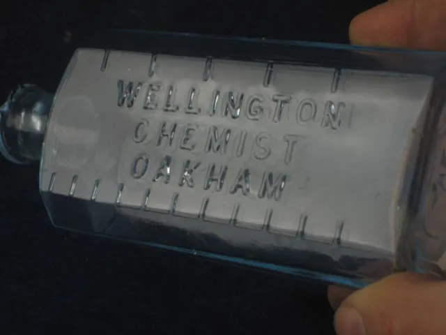 54543 Old Vintage Antique Glass Bottle Chemist Medicine Cure Wellington Oakham