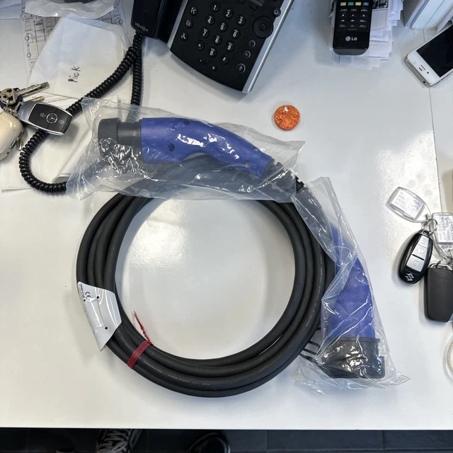 レクサス Cable Assy,Electric Vehicle Charger 2024 Lexus RX 450h+ TX 550h+ EV Charger Plug-In Hybrid