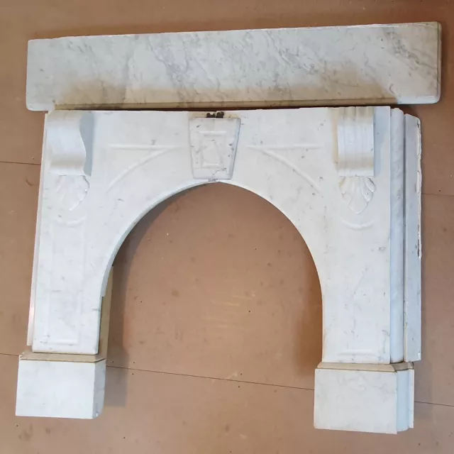 Victorian marble fireplace surround / mantelpiece * Genuine antique * 2