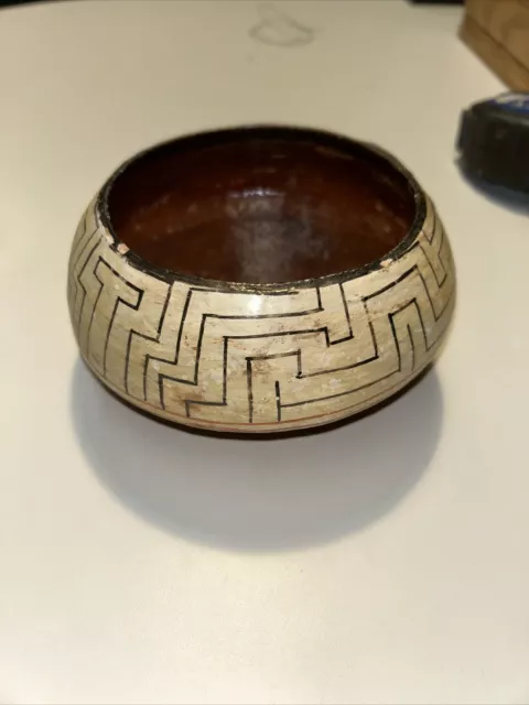 Shipibo Conibo Peruvian Amazon Shaman Fetish Pot Pottery Polychrome