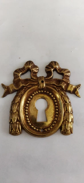Ancienne Entrée De Serrure De Porte De Meuble En Laiton Doré - Année 1900 - Occasion