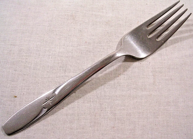 Tenedor de cena Wallace plateado North Star (acero inoxidable), 6-7/8 pulgadas de largo