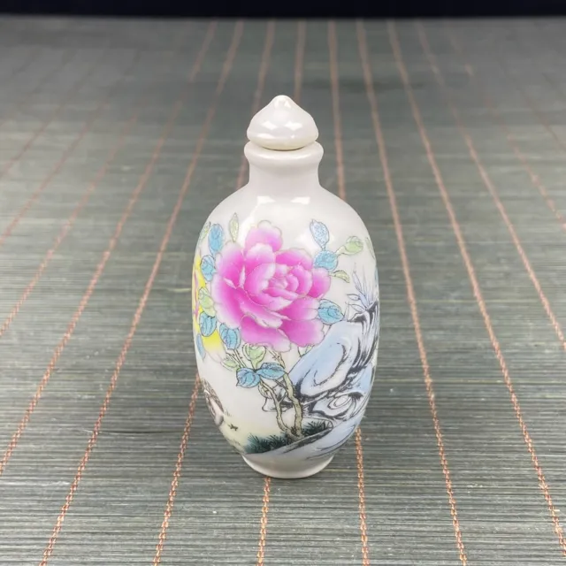 Collectibles Chinease Porcelain Handmade Exquisite Snuff Bottles 91233