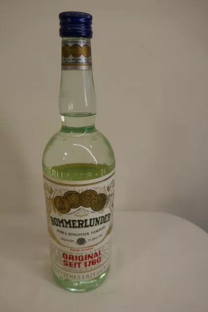 Bommerlunder Original seit 1760   0,7 L  40%  Der große Klare  70er Jahre älter