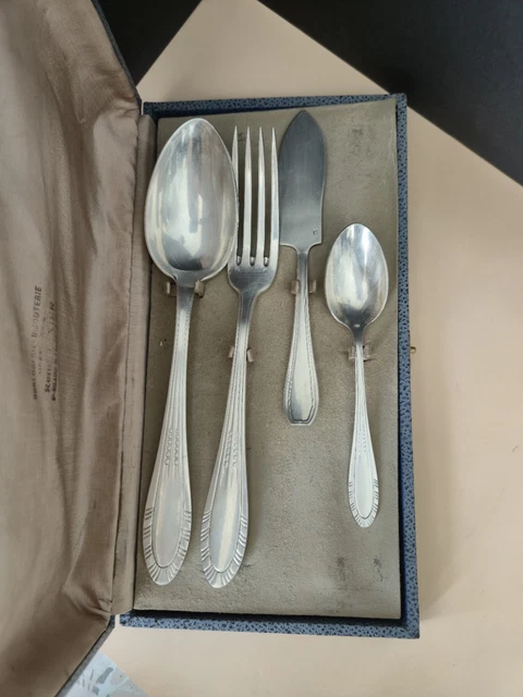 4 Anciens Couverts A Mignardises Metal Argenté Manche