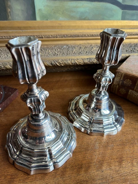 Paire de Bougeoirs Porte Bougie Métal Argenté Antique Candelstick