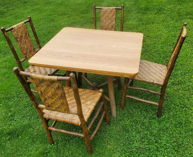 Rare Indiana Hickory Furniture Co. Table & Chairs Colfax Indiana