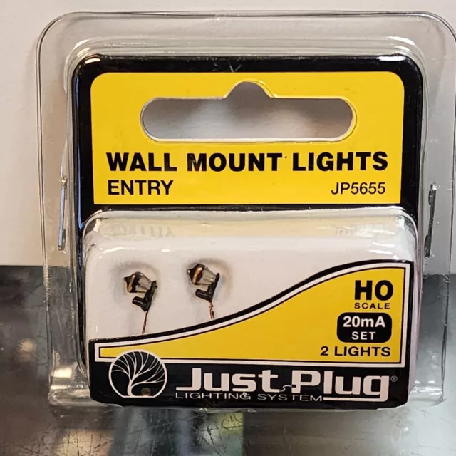 Woodland Scenics 5655 Wall Mount Entry Lights Pk 2 Just Plug WARM WHITE 20mA HO