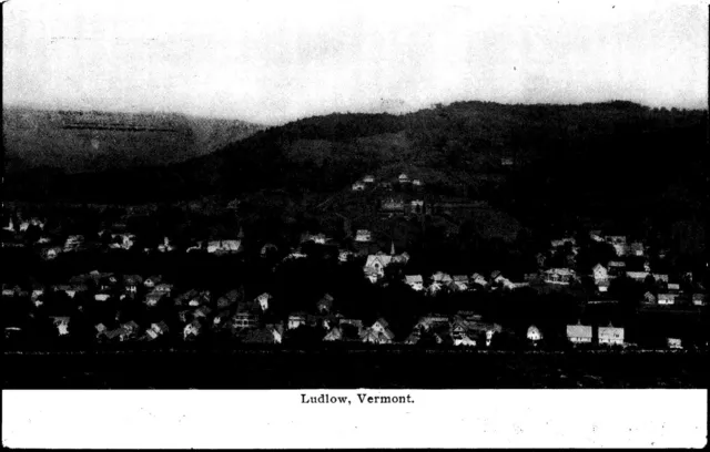Ludlow Vt - Vintage - Postcard - View Rppc - Houses - Posted