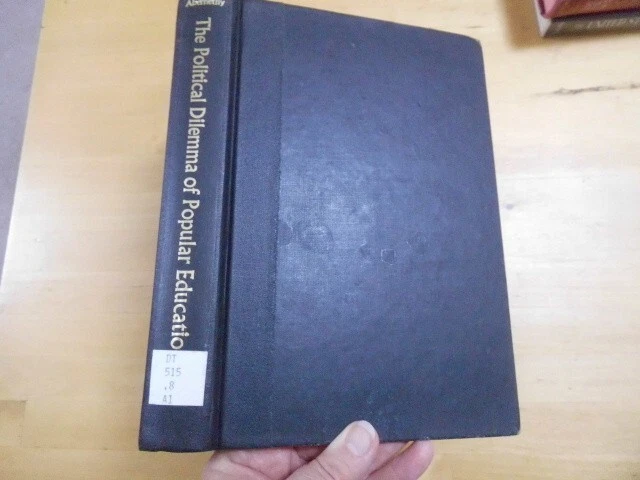 Das politische Dilemma der Volksbildung Ein afrikanischer Fall David Abernethy 1969