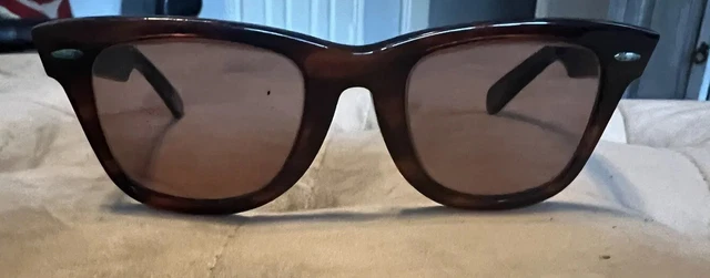 B&L Ray-Ban made in USA / Wayfarer Vintage Brown Tortoise