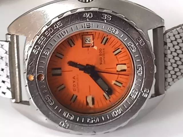 Rare & collectible 1960's "Doxa Sub 200 Coralline" Ladies diver's wristwatch