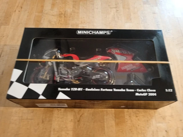 Minichamps 122 026303, Yamaha YZR- M1, Max Biaggi, 2002 (Neu (gemäss