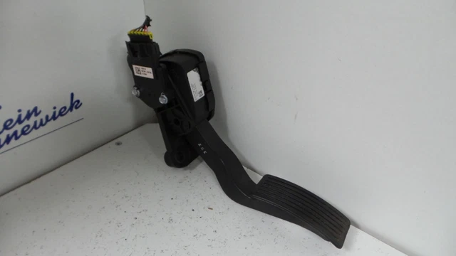 327261Y200/351904A700 GASPEDALSENSOR Kia Picanto (TA) 2014
