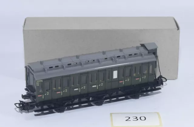 #230 Märklin H0 4005 Abteilwagen mit Bremserhaus 330Stg 2.KL