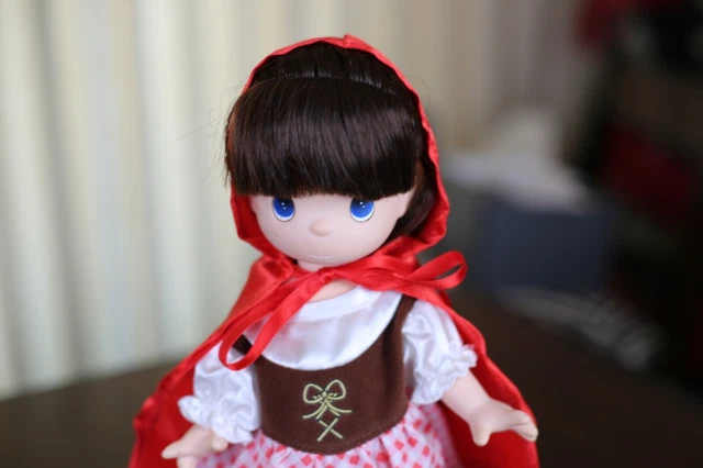 SO CUTE! Precious Moments Doll - Little Red Riding Hood